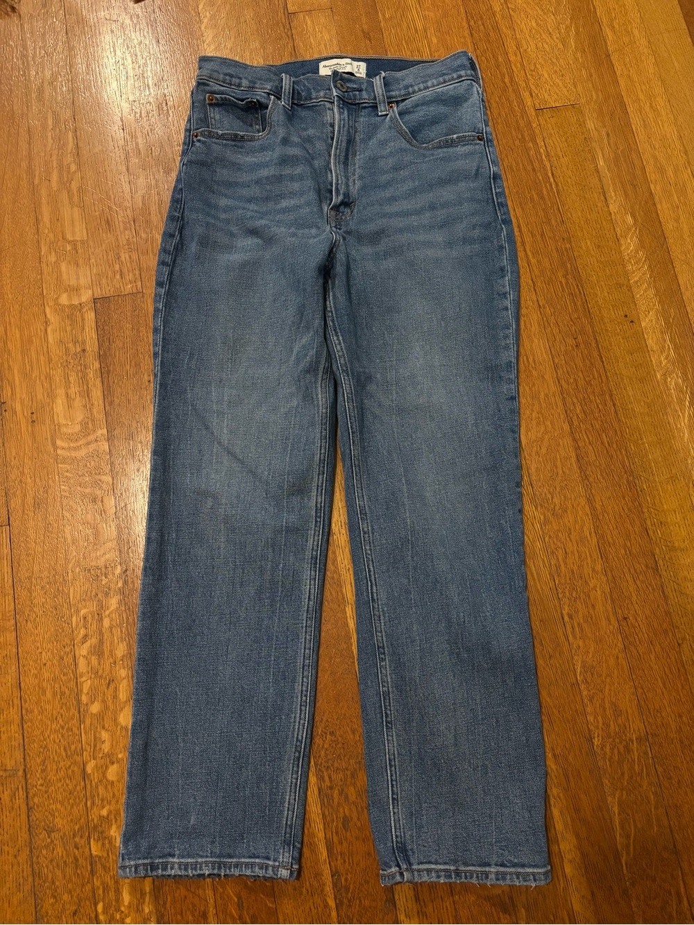 Abercrombie & Fitch The Ankle Straight Ultra High Rise Jeans